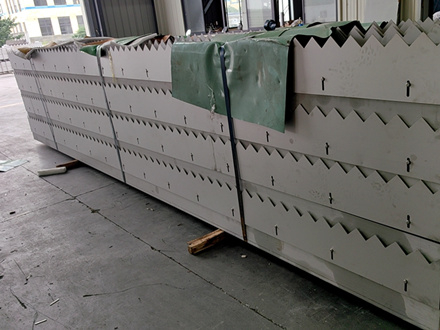 不锈钢齿形集水槽